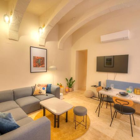 Stylish & Traditional 1 Bedroom Apartment Ddem1-1 Valletta Dış mekan fotoğraf